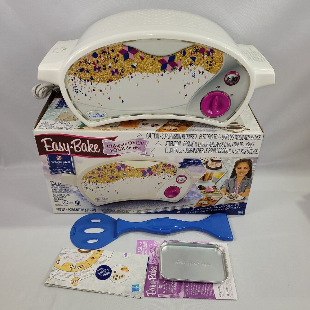 Easy Bake Ultimate Oven Baking Cooking Toy Complete by Hasbro